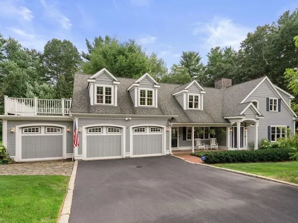 10 Old Stone Rd, Westwood, MA 02090