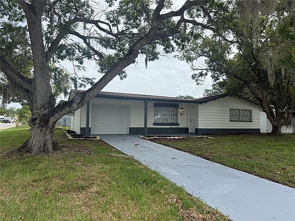 2nd image of 3019 LLOYD DRIVE