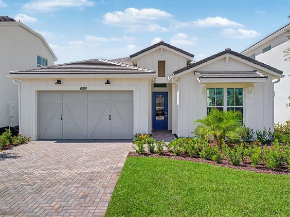 6810 SE LOST PINE Drive, Stuart, FL 34997