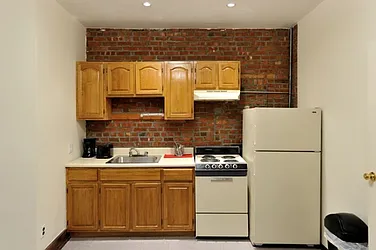 Rented by Eisenberg Exclusives