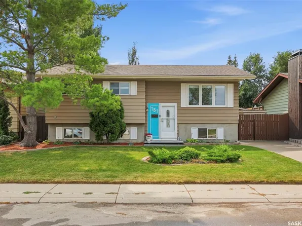 151 Makaroff ROAD, Saskatoon, SK S7L 6R6