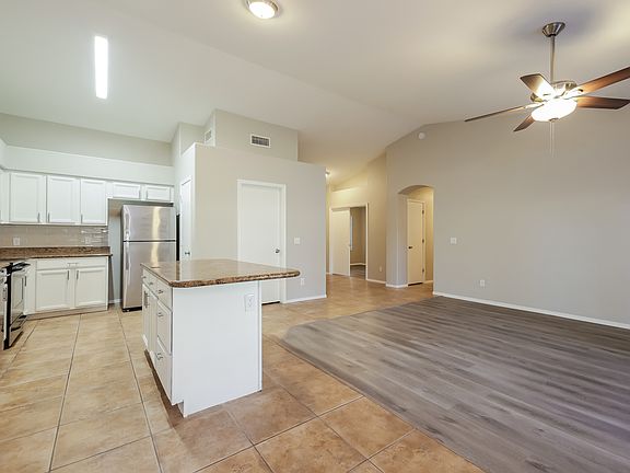 5th image of 4758 W Kristal Way