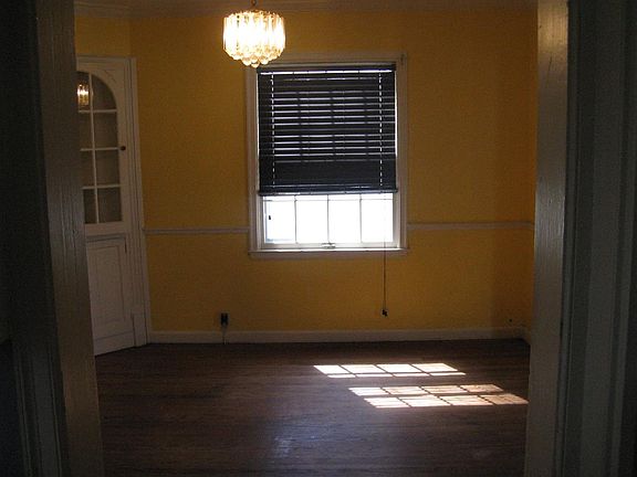 5th image of 3807 Fairfield Ave