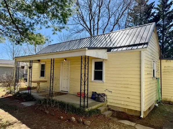 106 Watson Ave, Blacksburg, VA 24060