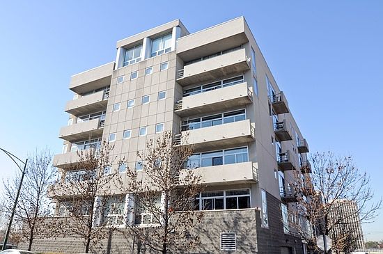 1st image of 1035 W Huron St APT 303