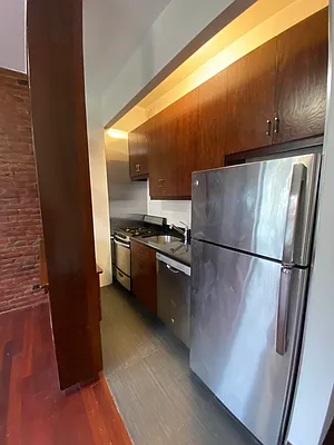 Rented by Bohemia Realty Group | media 11