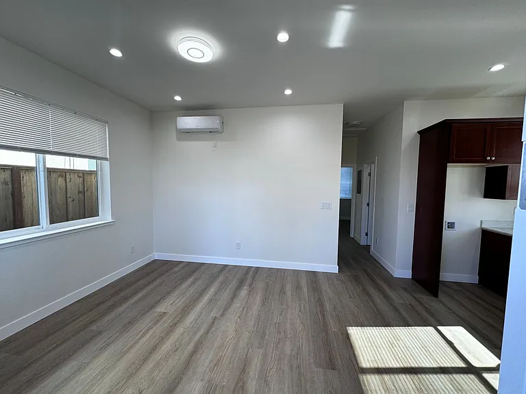 Nevada Rd Homes — Photo 17