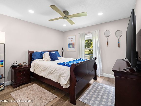 5th image of 424 Brown Ave #424