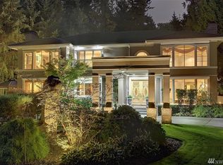 11203 Whitcomb Pl, Woodway, WA 98020