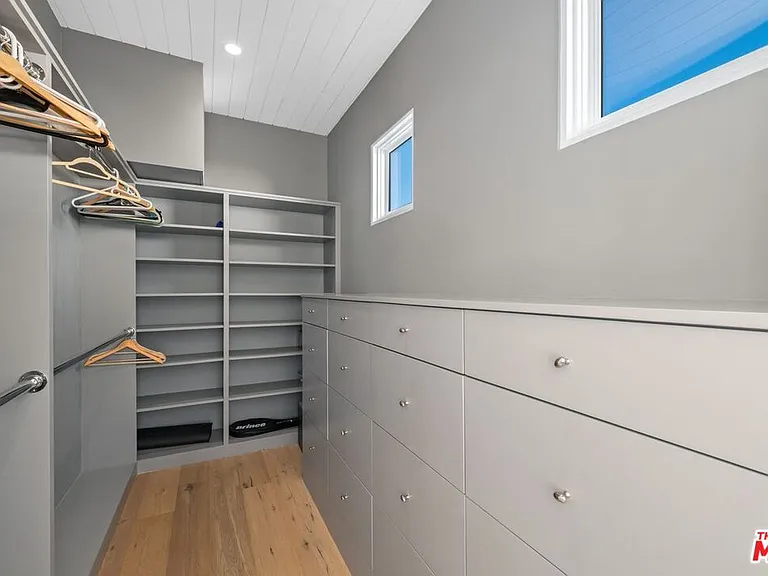 27212 Escondido Beach Rd — Photo 19