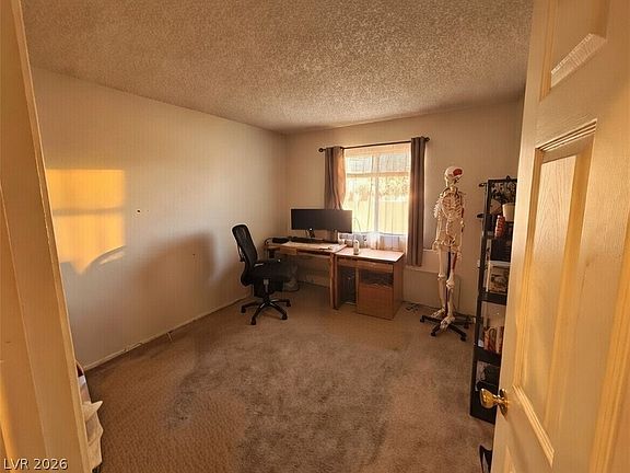 5th image of 1509 Riggins St