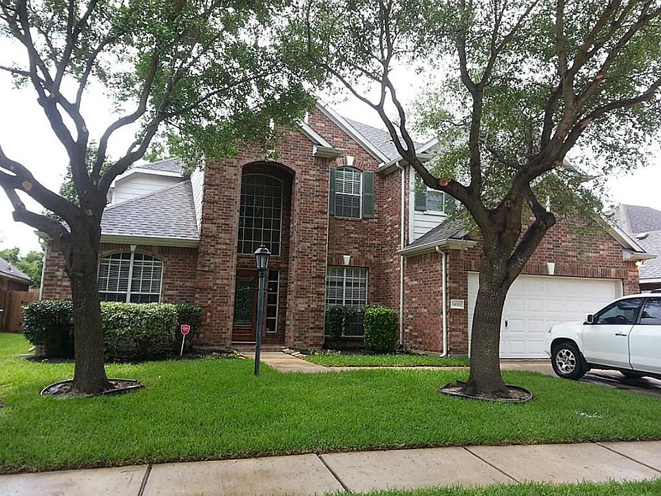 1st image of 14111 White Oak Gardens Dr