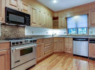 35 Quarry Village Rd, Cheshire, CT 06410