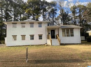 776 Belwood Cir, Fairfield, AL 35064