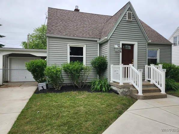 96 Leonard Post Dr, Buffalo, NY 14211