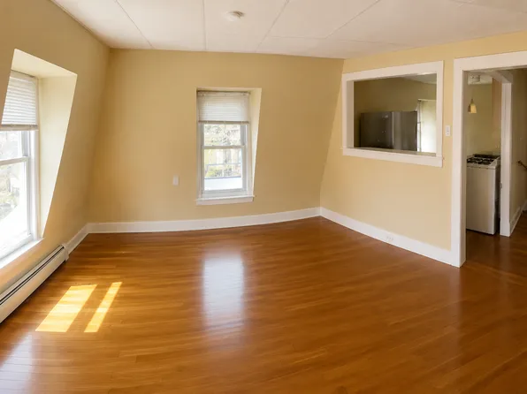 35 Inman St APT 3, Cambridge, MA 02139