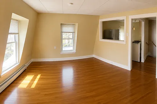 35 Inman St #3 Photo 1