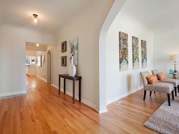 4th image of 929 Fulton Street