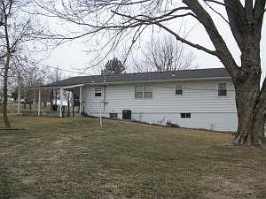 2nd image of 1003 S 7th St