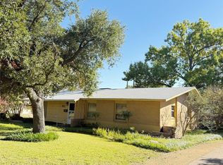 901 Wisteria Way, Richardson, TX 75080