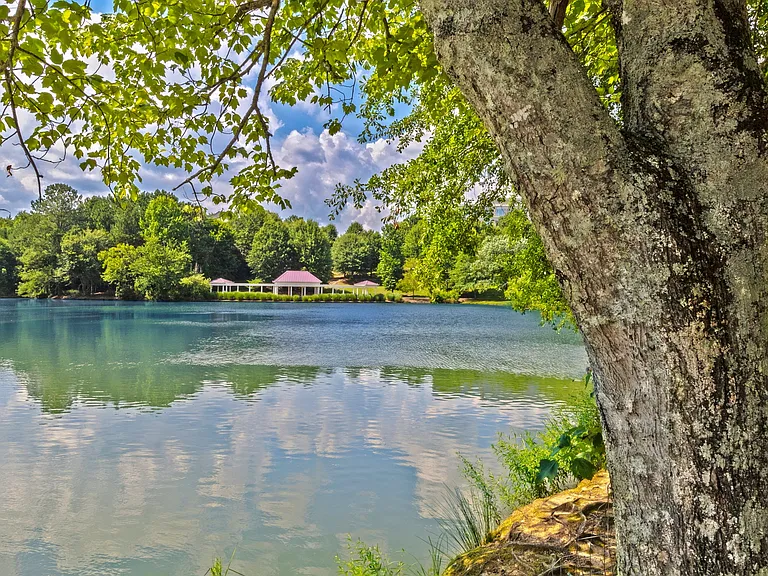 Lakeside at Milton Park — Photo 37
