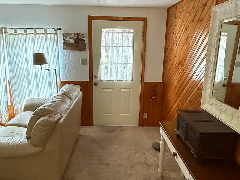 10033 SW 182nd Ct — Photo 8