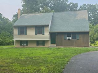 262 Greenville Rd, Pittsgrove, NJ 08318