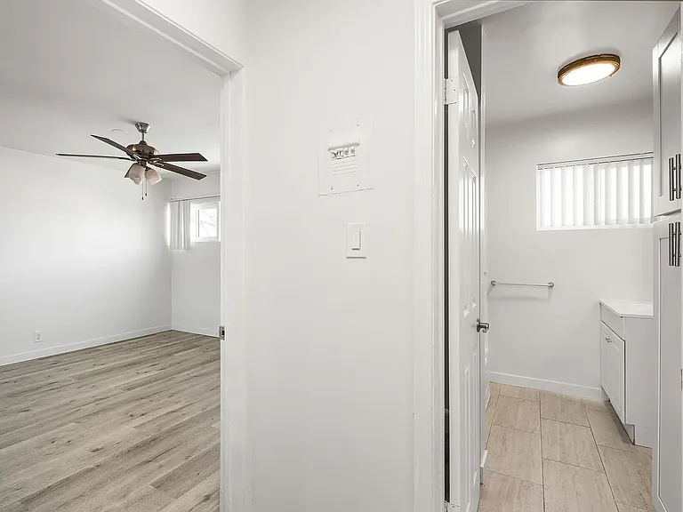972 Menlo Ave #C6 — Photo 6