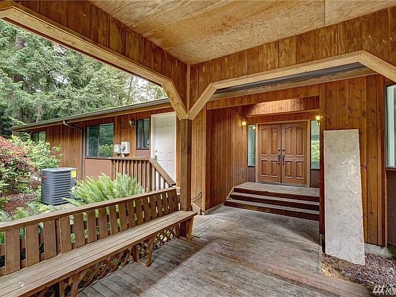 4th image of 16002 232nd Street Ct E