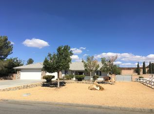 15303 Riverside Dr, Apple Valley, CA 92307