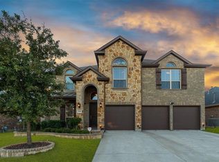 2931 Spring Lake Dr, Grand Prairie, TX 75054