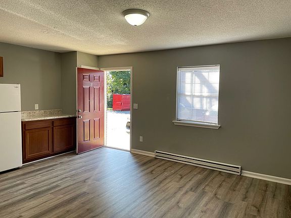 3rd image of 154-158 Dublin Square Rd #158-Q