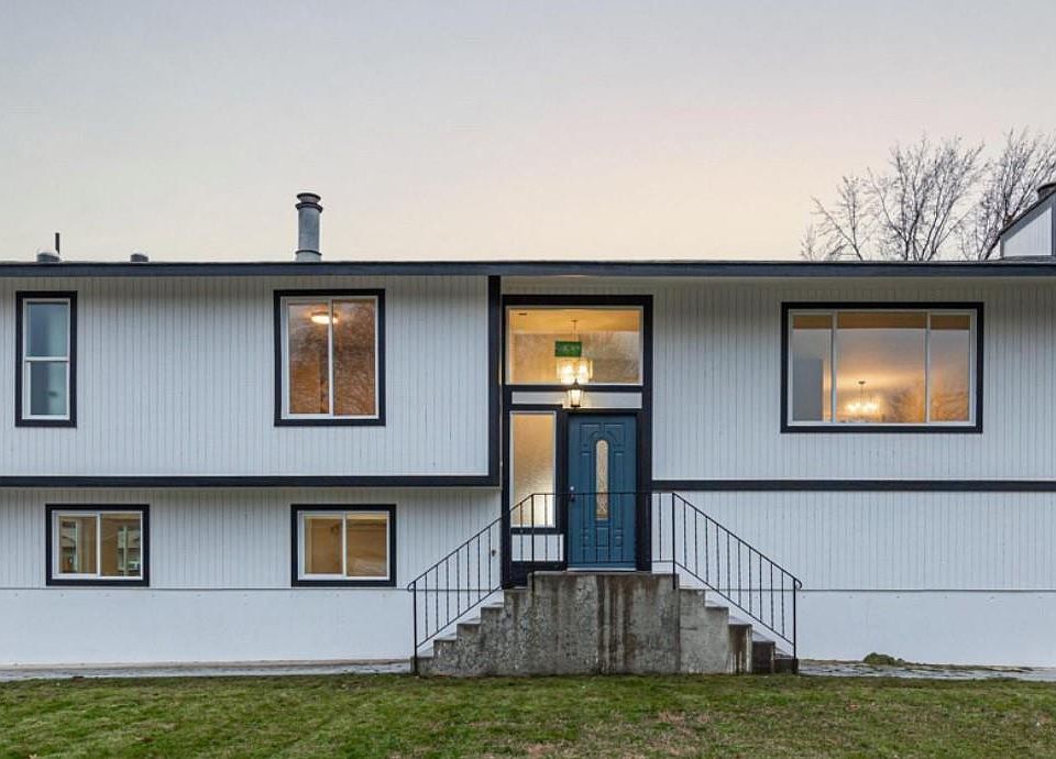 1st image of 601 Snyder St