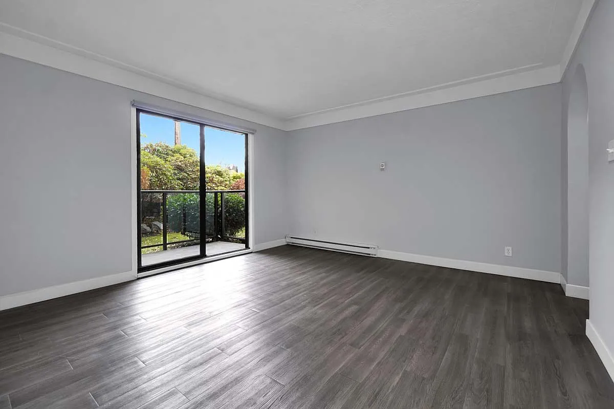 Villa Apartments — Photo 2