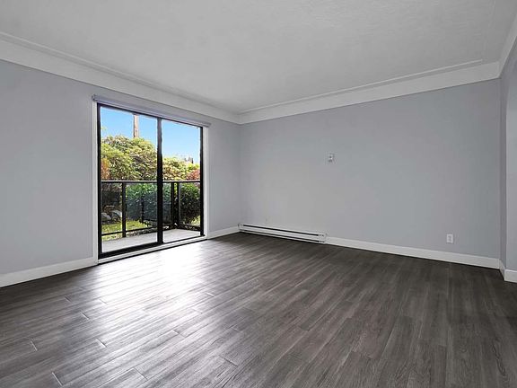 3rd image of 788 Dominion Rd #1014425