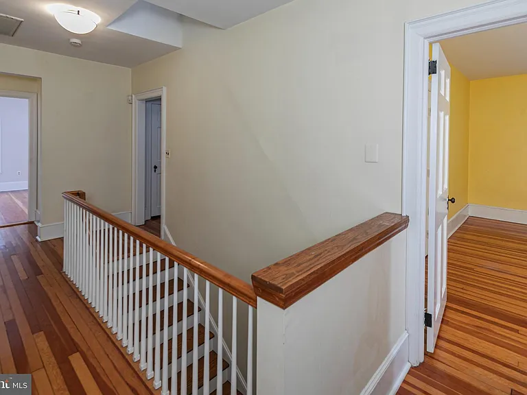 254 Jefferson Rd — Photo 23