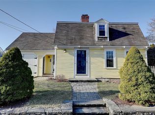 55 Miller Ave, Rumford, RI 02916