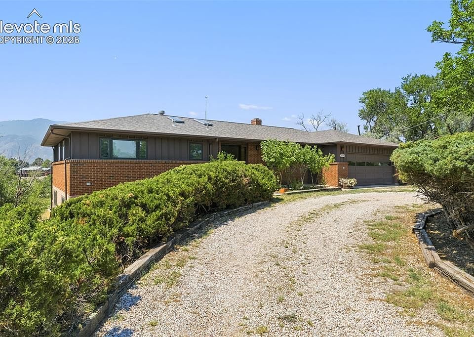 1st image of 2260 Mesa Rd