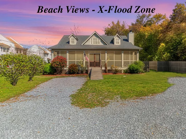 114 Menge Ave, Pass Christian, MS 39571