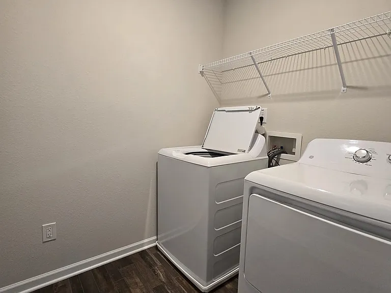 4623 Hazelburn Dr — Photo 6