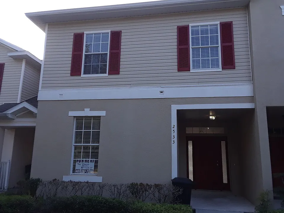 2533 Old Kent Cir