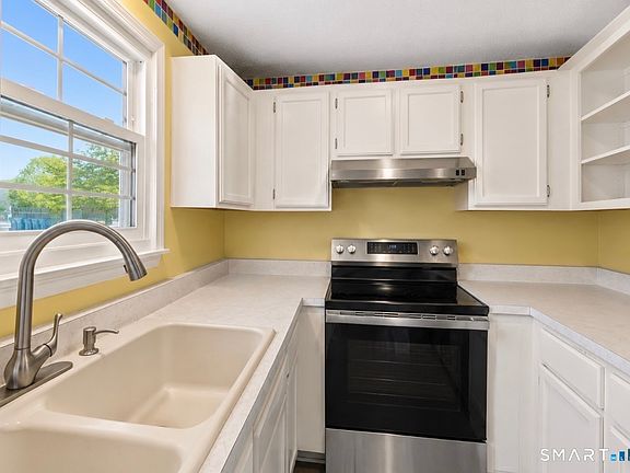 5th image of 80 Wellswood Road #26