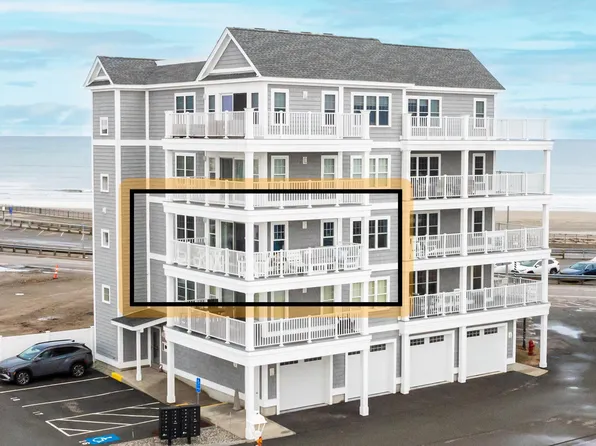 377 Ocean Boulevard #16, Hampton, NH 03842