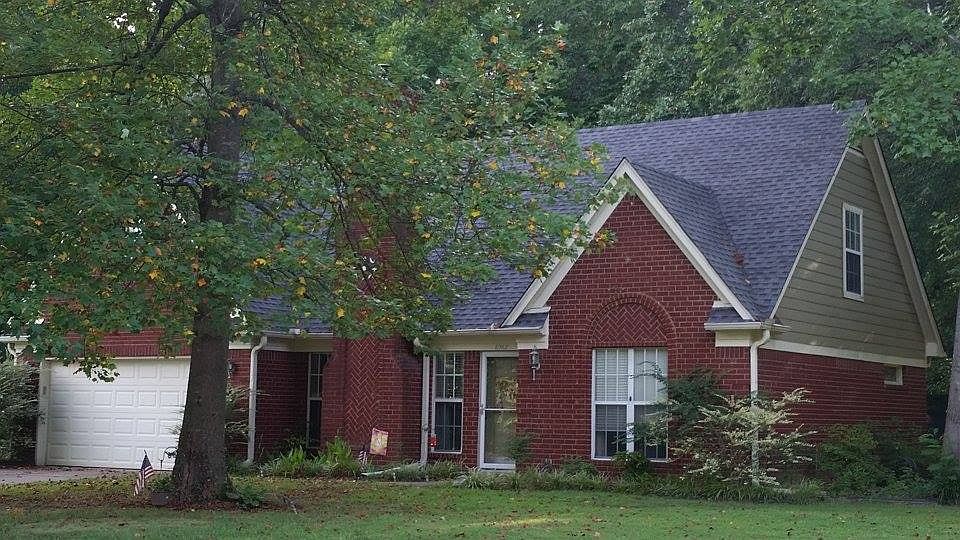 1st image of 6767 Lake Forest Dr W