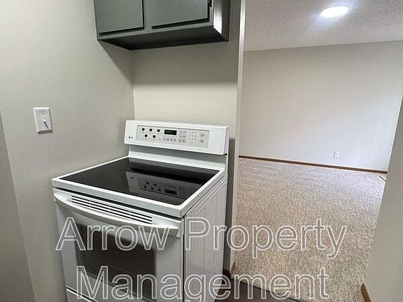 5th image of 924 Garfield St Unit 5