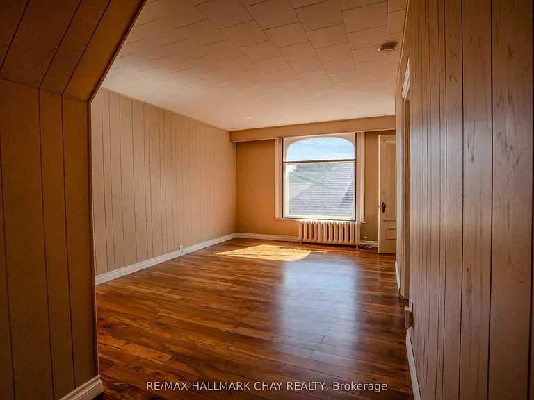 26 Albert St E #26 — Photo 8