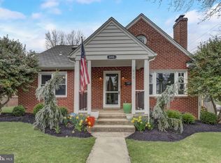 610 Edwards Ferry Rd NE, Leesburg, VA 20176