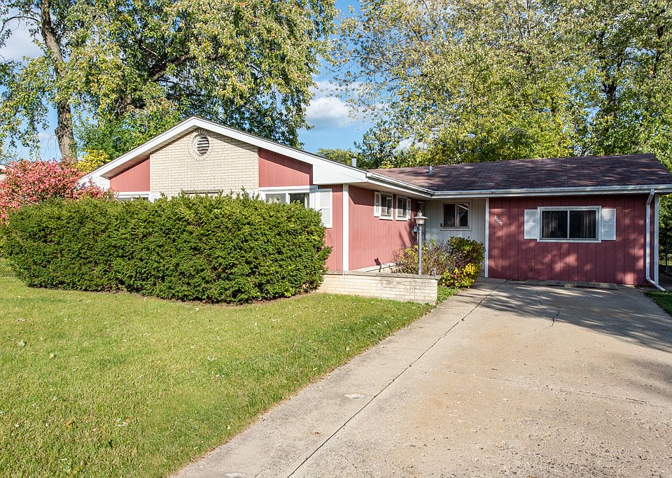 1st image of 2609 Varonen Ave