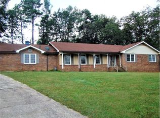 2 N Kenora Dr SW, Rome, GA 30165