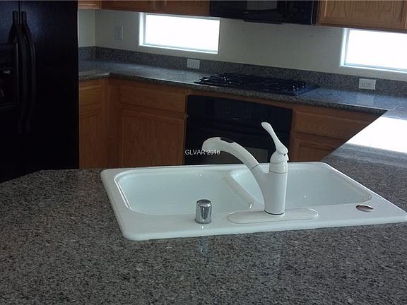 5th image of 10032 Cranbrook Falls Ct